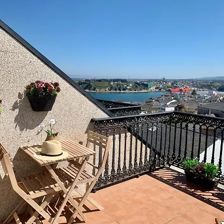 Moderno Piso Con La Mejor Terraza De Y Vistas Maravillosas * Ribadeo